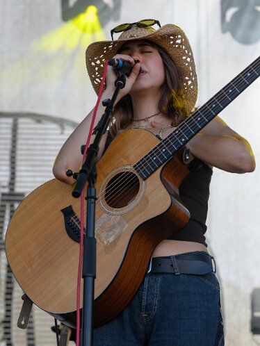 Jo the Man the Music am Acoutic Lakeside 2026
